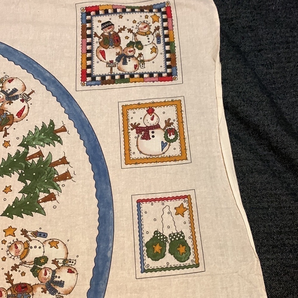Vintage Let It Snow Christmas tree skirt Sewing panel / fabric - Picture 6 of 8